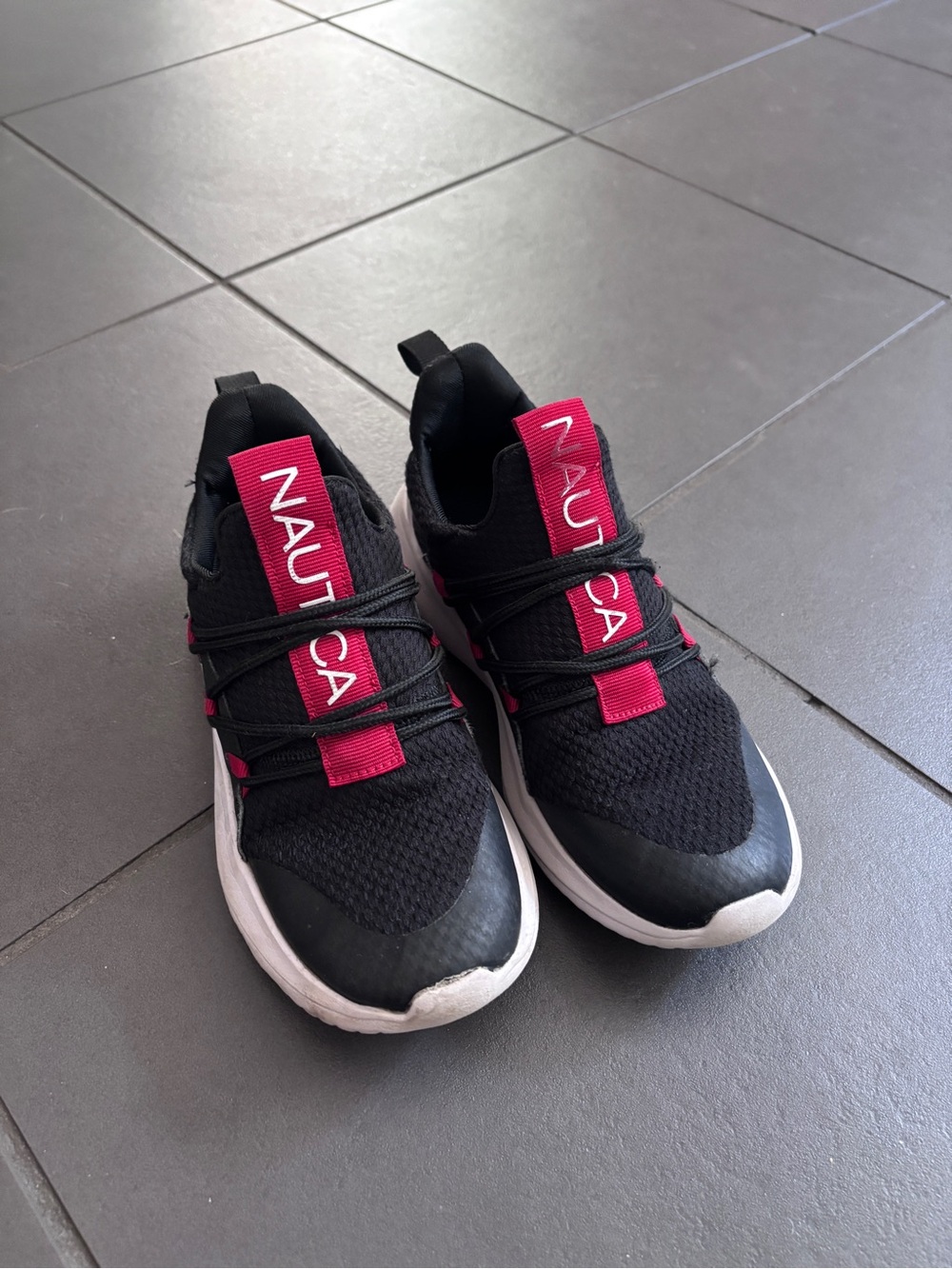 Nautica Black and Red Lightweight Athletic Sneakers